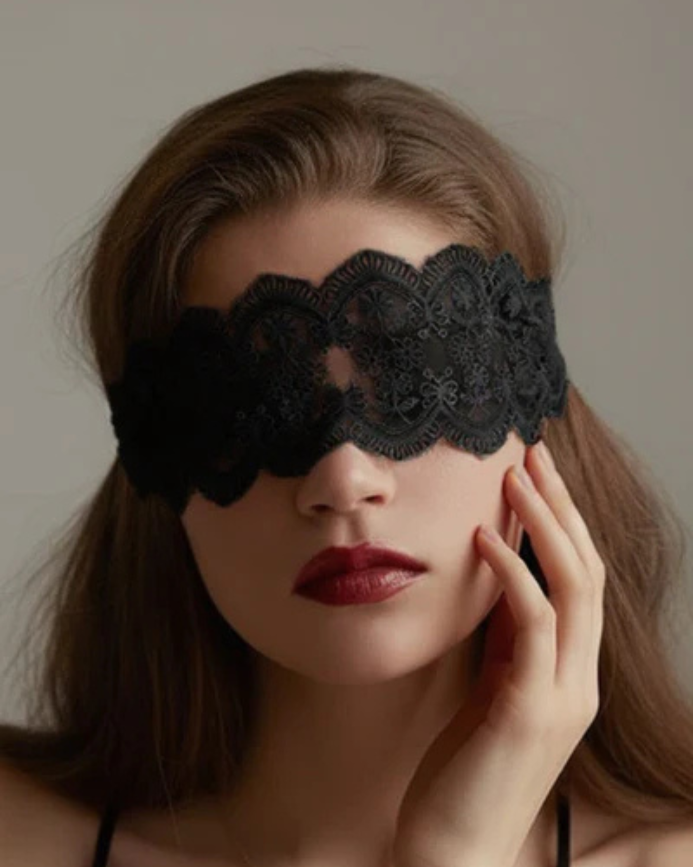 Masque en dentelle